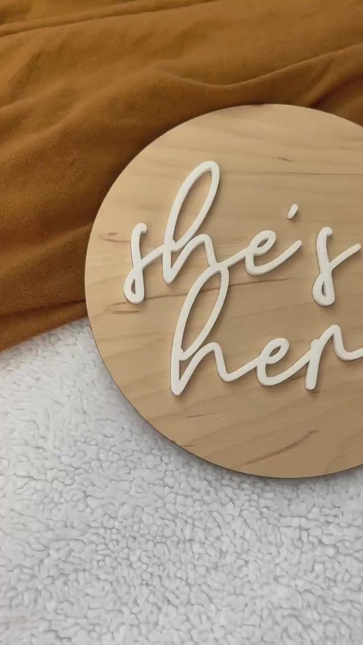 He's Here / She's Here Baby Announcement Sign, Newborn Photo Prop, Baby Shower Gift, Personalized Gifts, Hospital Sign, Hello World Sign
