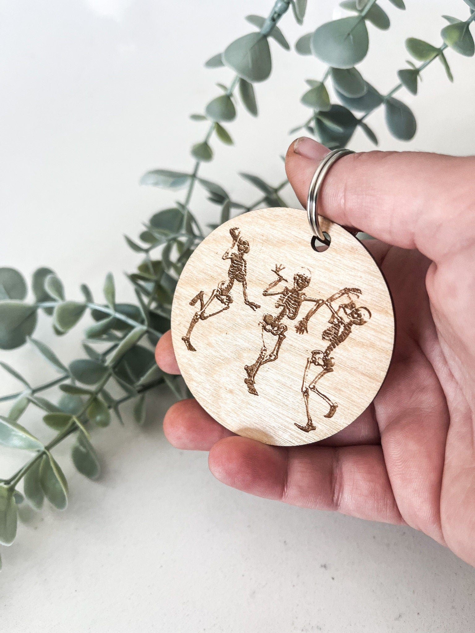 Dancing Skeletons Keychain, Spooky Skeletons, Engraved Acrylic Tag, Cute Halloween, Retro Halloween, Retro Keychain, Spooky Season
