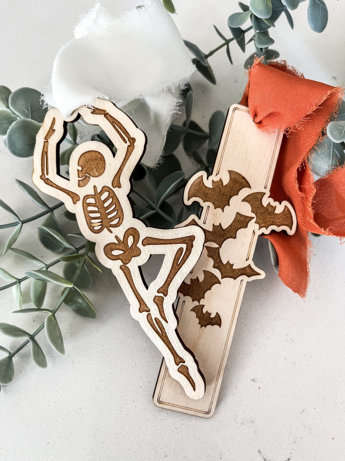 Spooky Dancing Skeleton Bookmark, Funny Bookmark Gift, Laser Engraved Wood Bookmark, Cute Halloween, Spooky Season, Floral Ghost Gift
