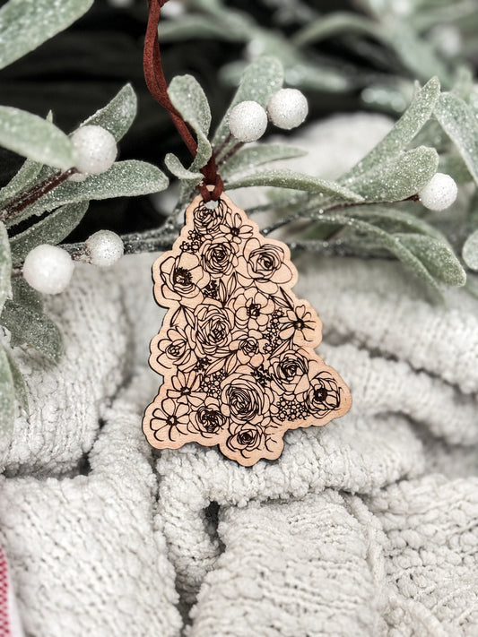Wooden Floral Christmas Tree Ornament, holiday decor, Christmas ornaments, Modern Christmas Decor, Christmas Tree Decoration