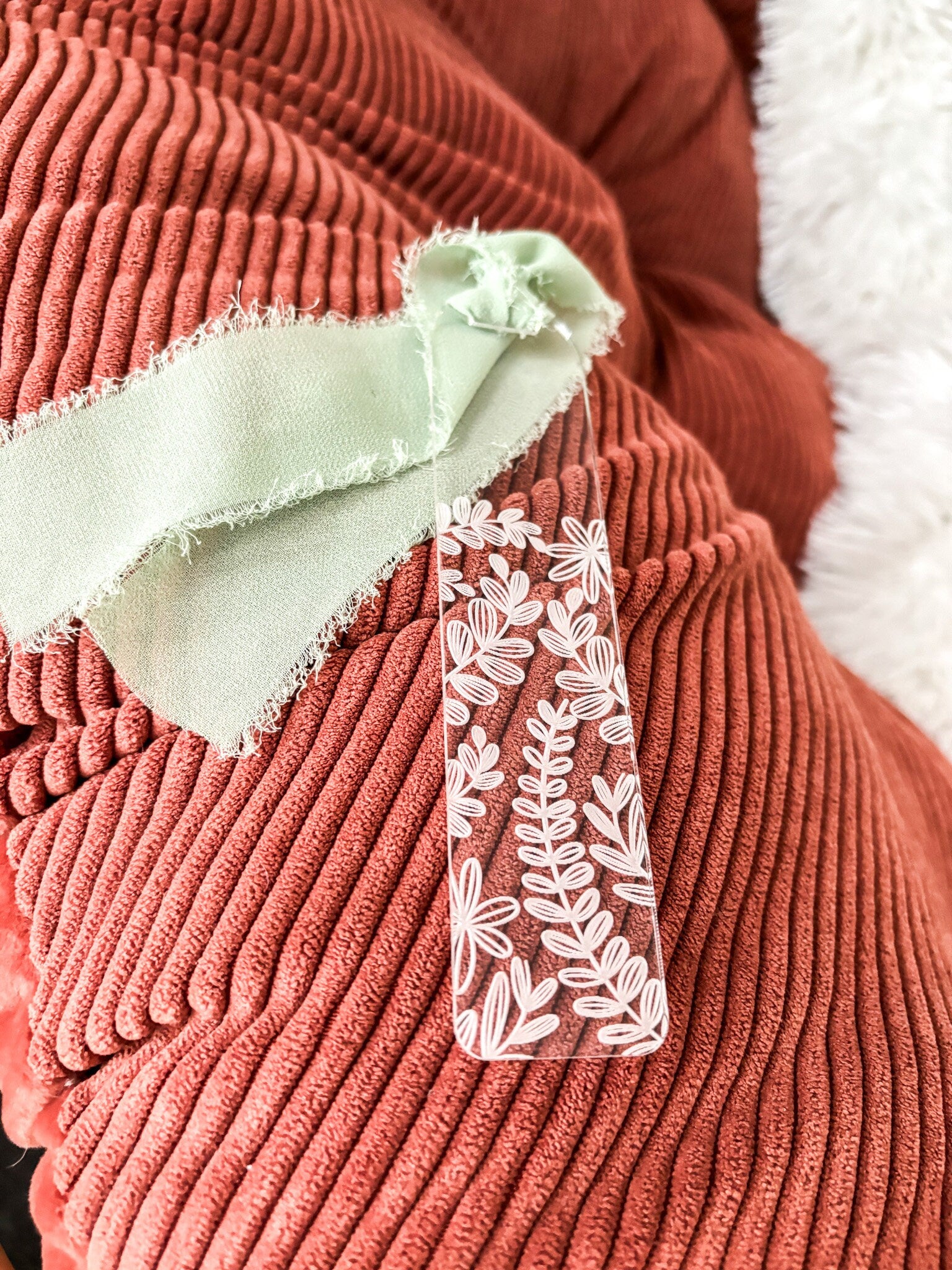 Floral Designs Wood Bookmark, Acrylic Greenery Bookmark, Funny Bookmark Gift, Laser Engraved Bookmark, Aesthetic Floral Acrylic Bookmark