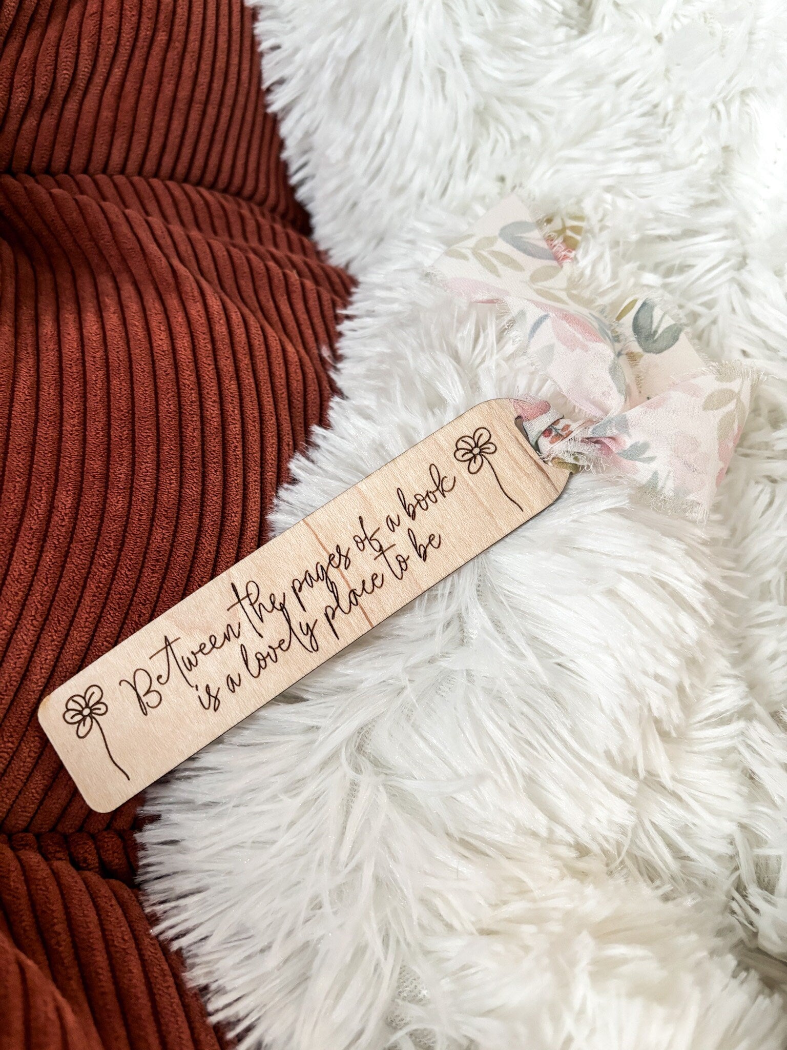 Lovely Book Wood Bookmark, Acrylic Floral Bookmark, Funny Bookmark Gift, Laser Engraved Bookmark, Aesthetic Acrylic Floral Bookmark