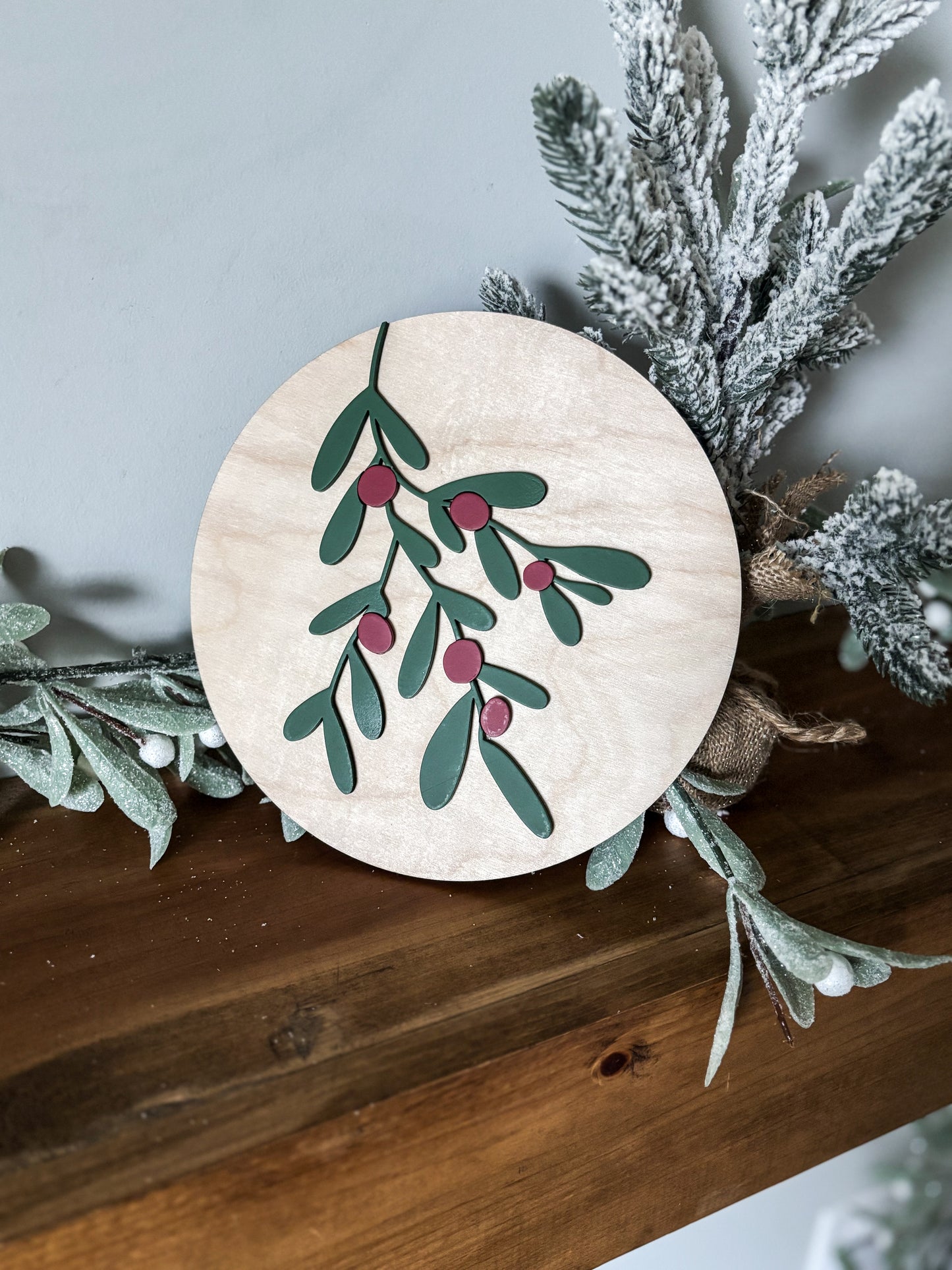 Mistletoe Round Sign