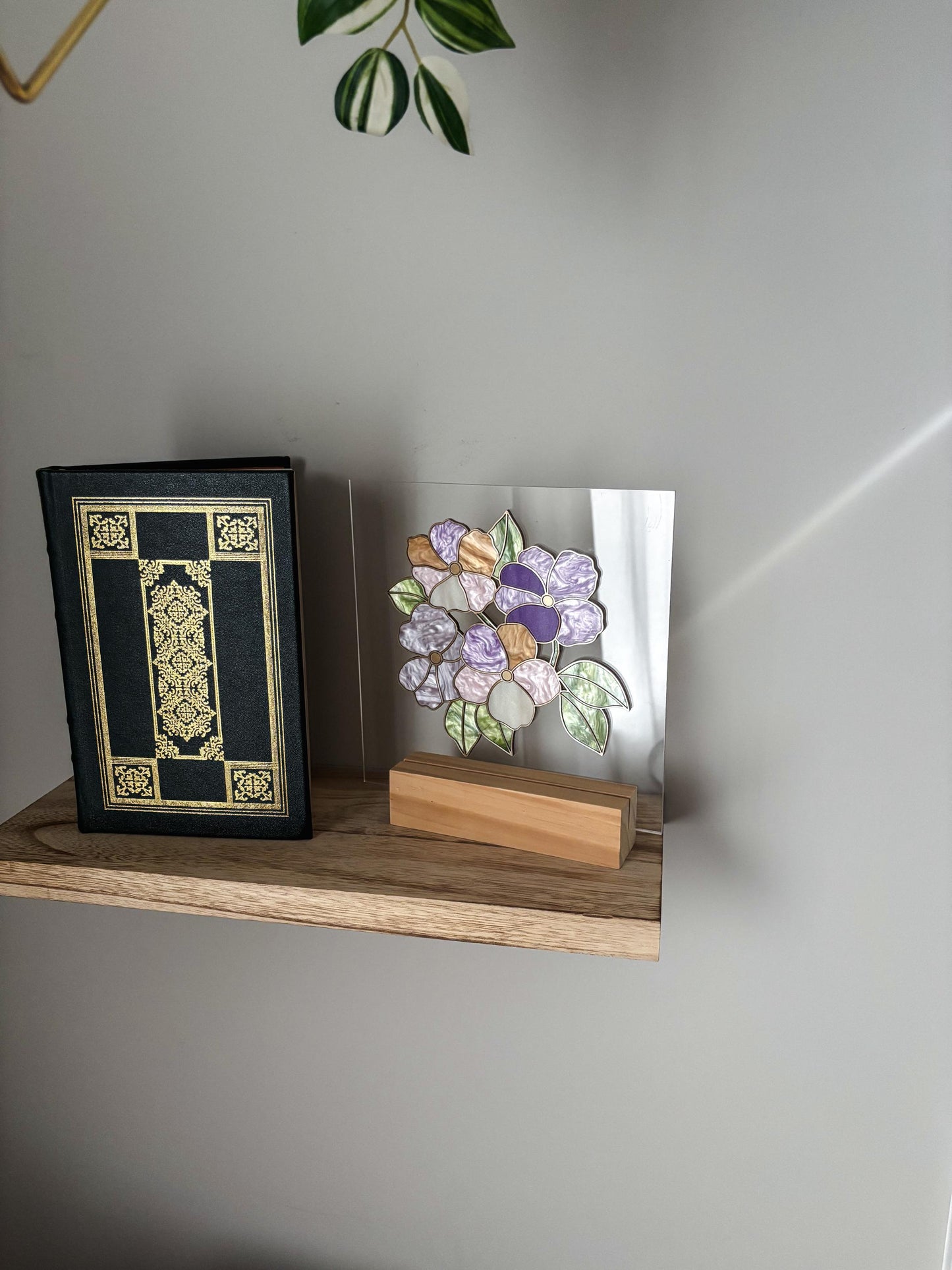Pastel Floral Acrylic Desk Decor, Stained Glass Style Flower Art, Botanical Bookshelf Decor with Stand, Cottagecore Gift for Flower Lovers