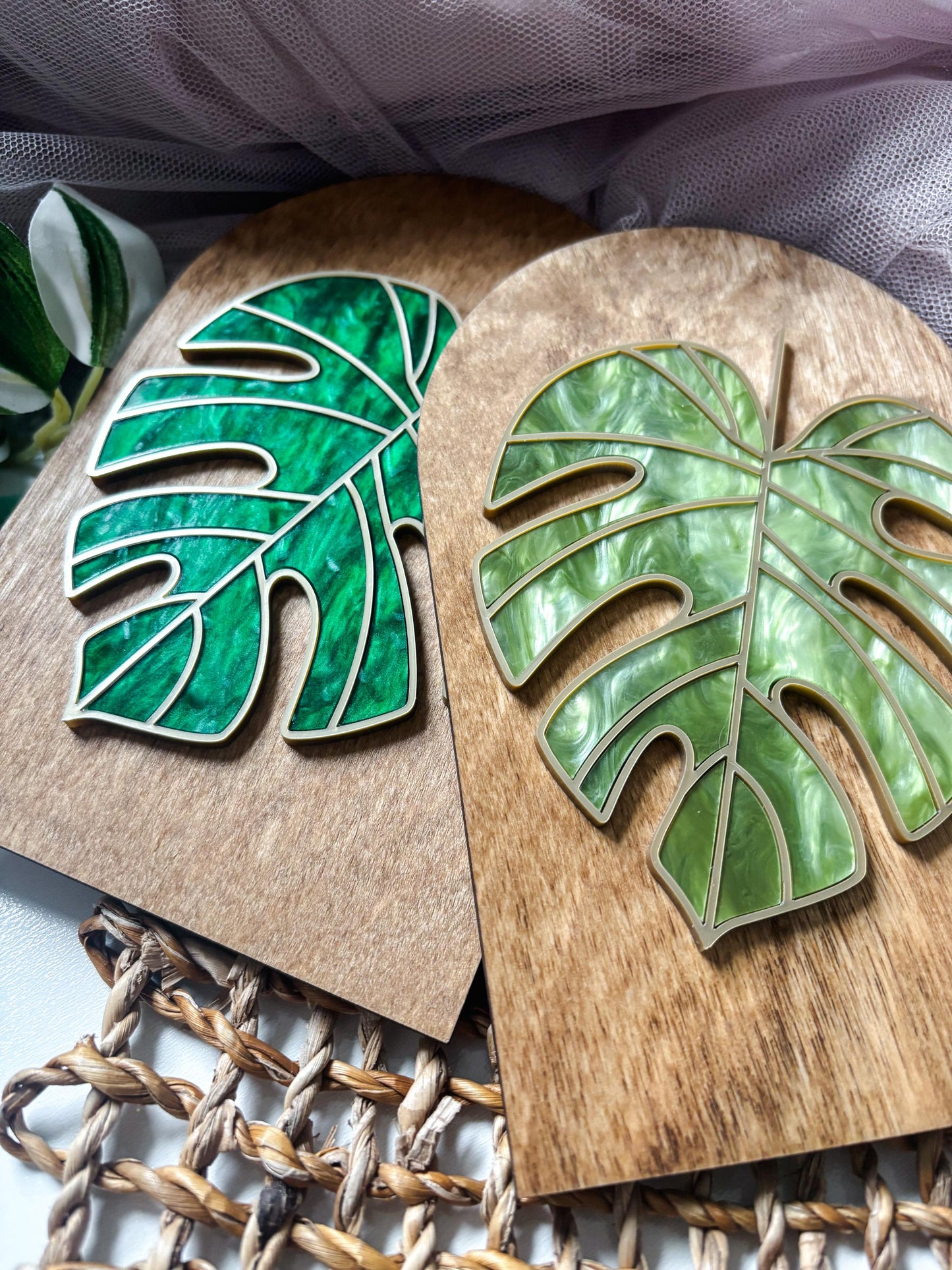 Monstera Mini Plant Shelf Decor, Stained Glass Style Botanical Acrylic Sign, Plant Lover Gift, Greenery Shelf Decor, Cottagecore Home Decor