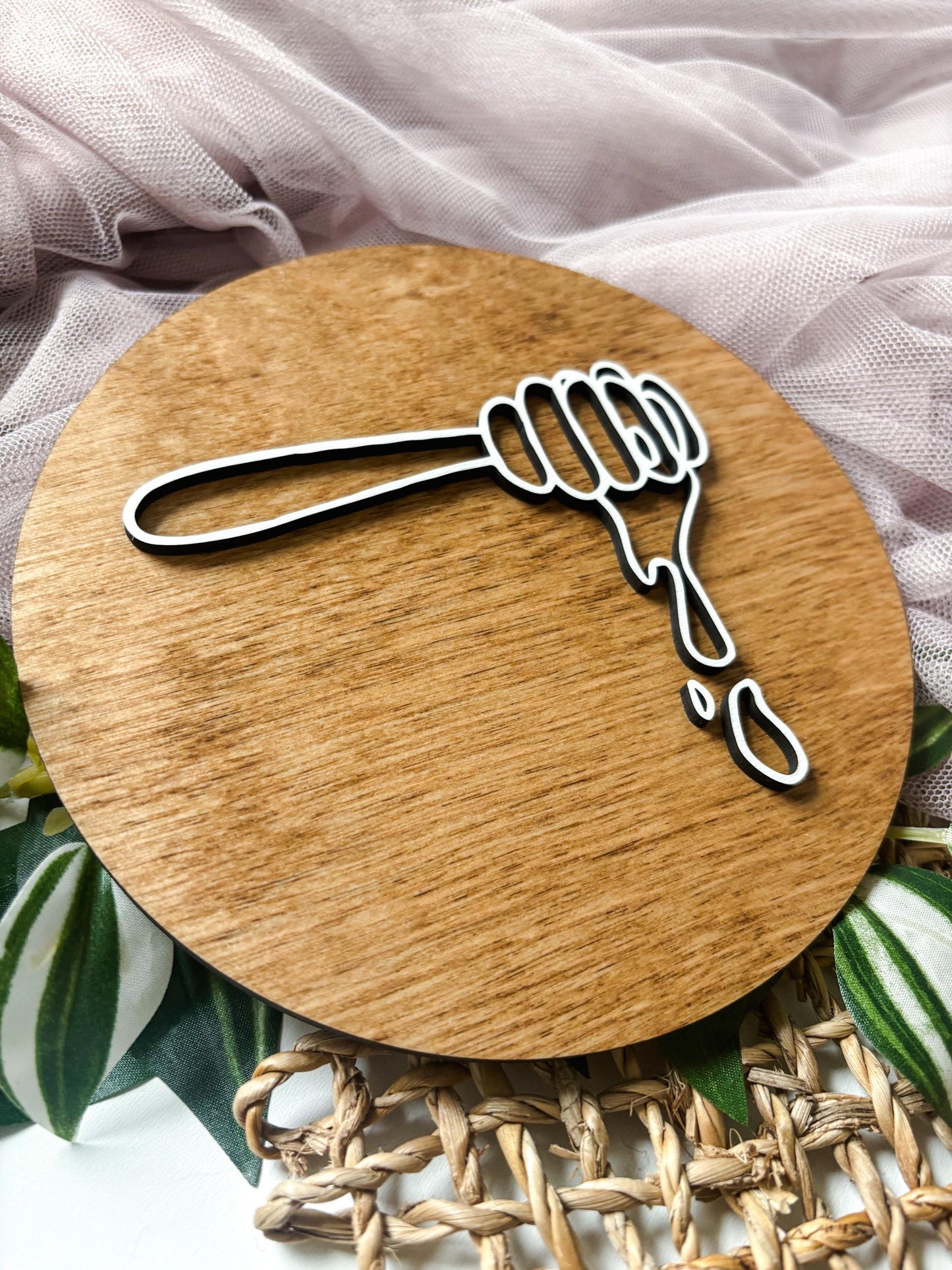 Honey Dipper Wall Decor, Honey Drip Kitchen Sign, Mini Bee Lover Gift, Line Art Honey Spoon Wall Art, Tea Lover Gift, Cottagecore Kitchen