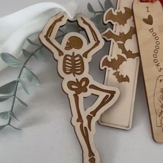 Spooky Pumpkins Bookmark, Funny Bookmark Gift, Laser Engraved Wood Bookmark, Cute Halloween, Spooky Season, Floral Ghost Gift