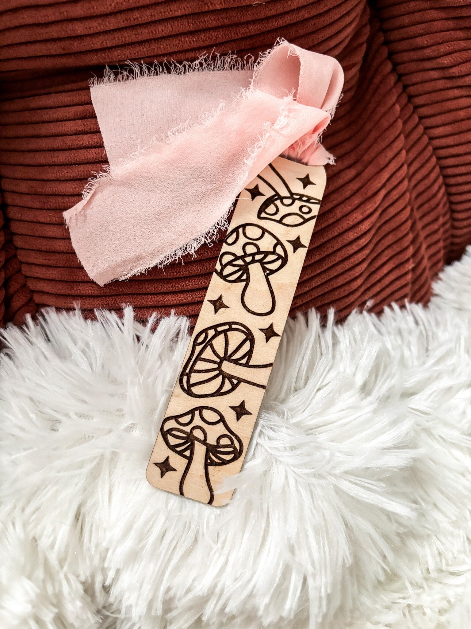 Mushrooms Wood Bookmark, Acrylic Floral Bookmark, Funny Bookmark Gift, Laser Engraved Bookmark, Aesthetic Acrylic Floral Bookmark